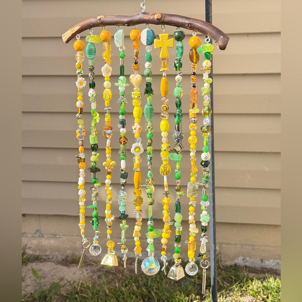 Handmade Suncatcher - Reclaimed Hurricane Michael Wood - Picture 3 of 12